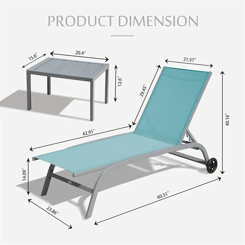Deux chaises longues d'extérieur avec 1 table