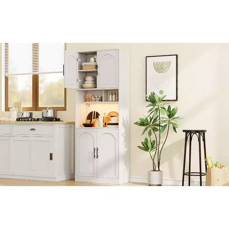 Garde-manger de cuisine avec éclairage RVB, Vaisselier en bois de style rustique avec portes coulissantes, Meuble micro-ondes, Deux étagères ouvertes, Grand placard de rangement