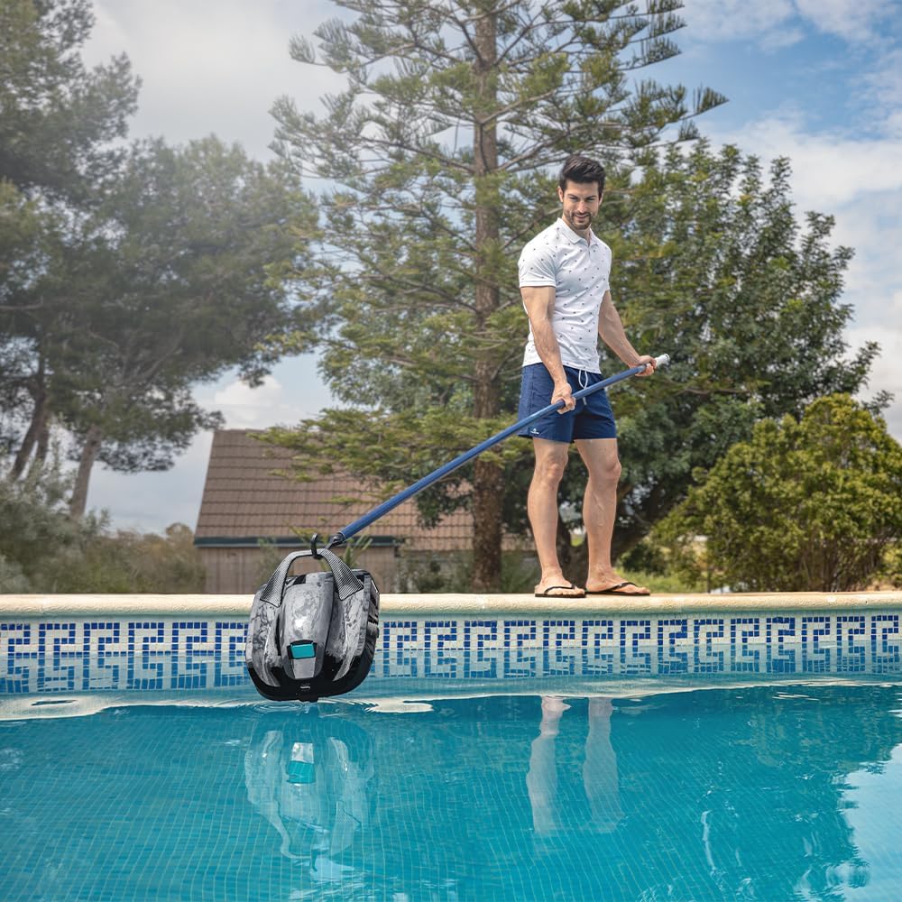 Cecotec Conga Pooldroid 2000 FloorMaster – Robot nettoyeur de piscine sans fil, autonomie 100 min, piscines jusqu’à 80 m², profondeur max. 2,5 m, filtre haute efficacité 2,5 L