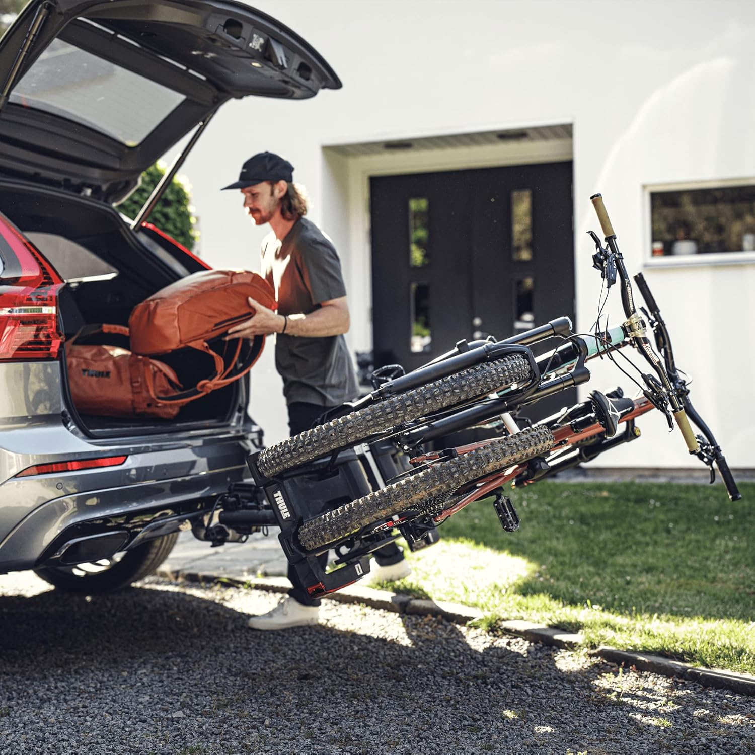 Thule EasyFold XT Porte-vélos sur attelage Noir/Aluminium pour 2 vélos